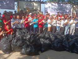 Gandeng Tim Media6 Bali dan Jurnalis, PT APS dan PT AP Indonesia Ngurah Rai Bersih- bersih Sampah di Pantai Kelan