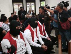 Sidang Penembakan WNA Australia, Saksi Dengar Pecahan Kayu, Diikuti Suara Tembakan